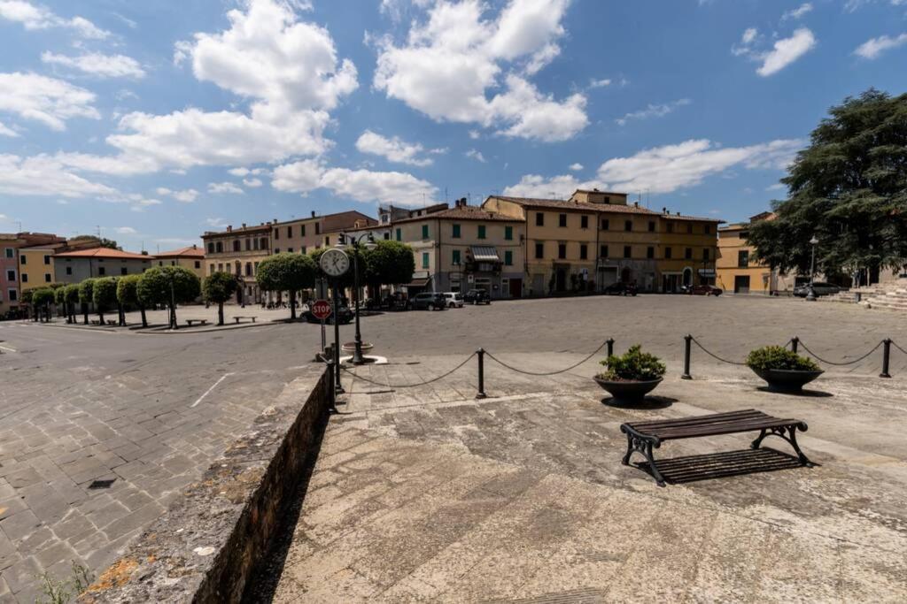 La Piazza - Appartamento Con Vista سينالونغا المظهر الخارجي الصورة
