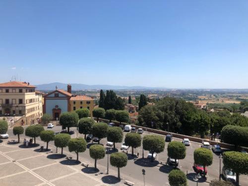 La Piazza - Appartamento Con Vista سينالونغا المظهر الخارجي الصورة